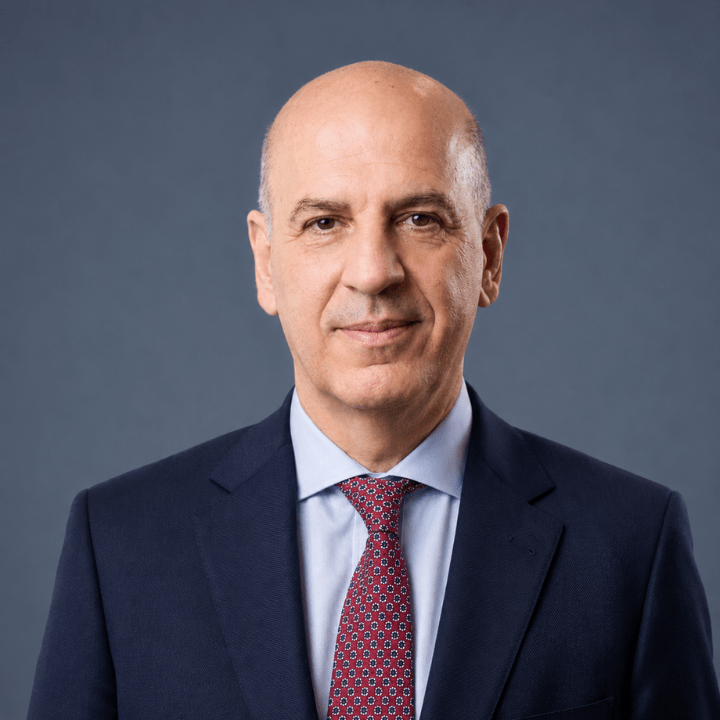 Dr. Gómez-Pastrana Durán
